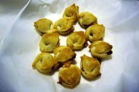 Tortellini di pasta sfoglia Cotto e Grana