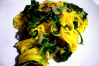 Tagliolini con Stridoli Scalogno di  Romagna e Guanciale di Mora Romagnola